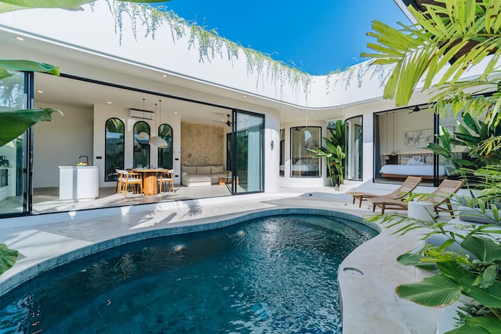 Villa Bingin Escape