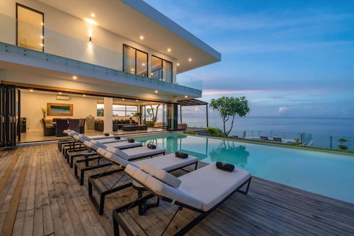 Villa Cliff Sea